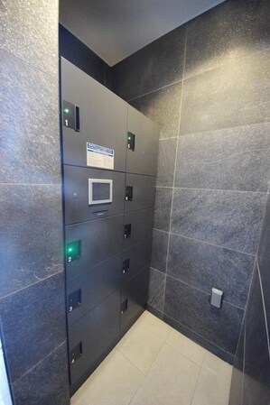 イート アパートメント ヴェリタスの物件内観写真